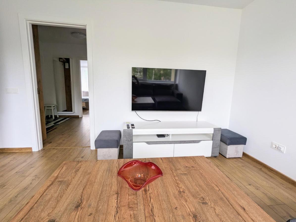 Lovely 2-Bedroom Flat In The Heart Of Druskininkai Exterior photo